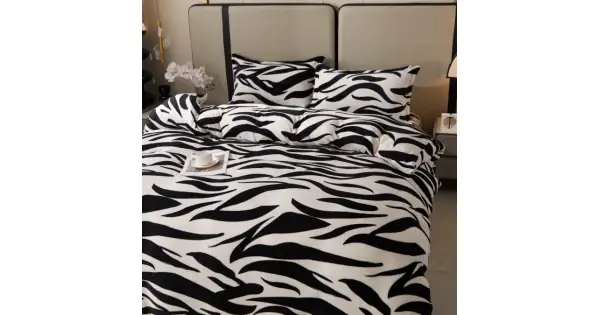 Lenjerie pat dublu, Super Pufoasa COCOLINO, 4 piese, Alb, Negru, zebra Preț mic