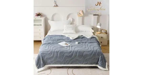 Popular Pătură Super Soft Cocolino cu Blăniță, 200x230 cm – Eleganță și Căldură cu Model 3D în Relief, Valuri Elegante, Gri deschis