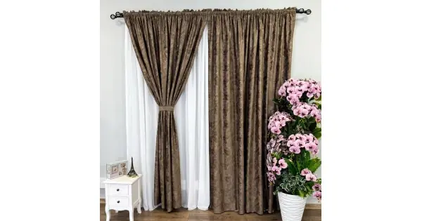 Set 2 bucati Draperie Catifea MYKONOS cu valuri rafinate aurii, Maro - V44, 200cm latine x 2.5m inaltime, cu tiv lat Preț redus