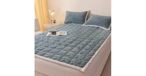 Topper Cocolino Matlasat 180x200cm cu Elastic pe colturi și Două Fețe de Pernă 50x70cm, model Tricotat in Relief, cu bordura contrastanta, Gri petrol Cel mai bun preț
