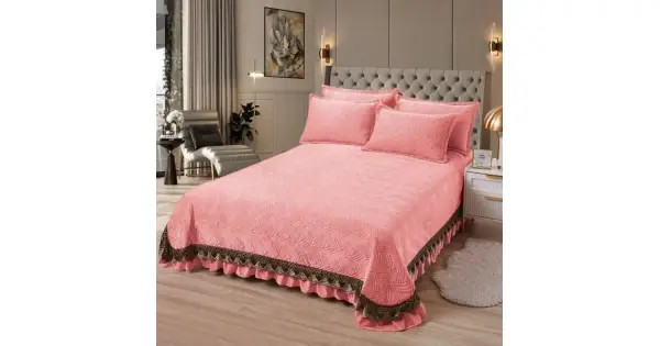 Expediere rapidă Cuvertura pat dublu, 3 piese, Catifea Matlasata cu broderie, 220x240cm + 2 fete de perne 50x70cm, roz