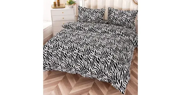 Lenjerie pentru pat dublu pufoasa COCOLINO, 4 piese, Negru, animal print Retur gratuit